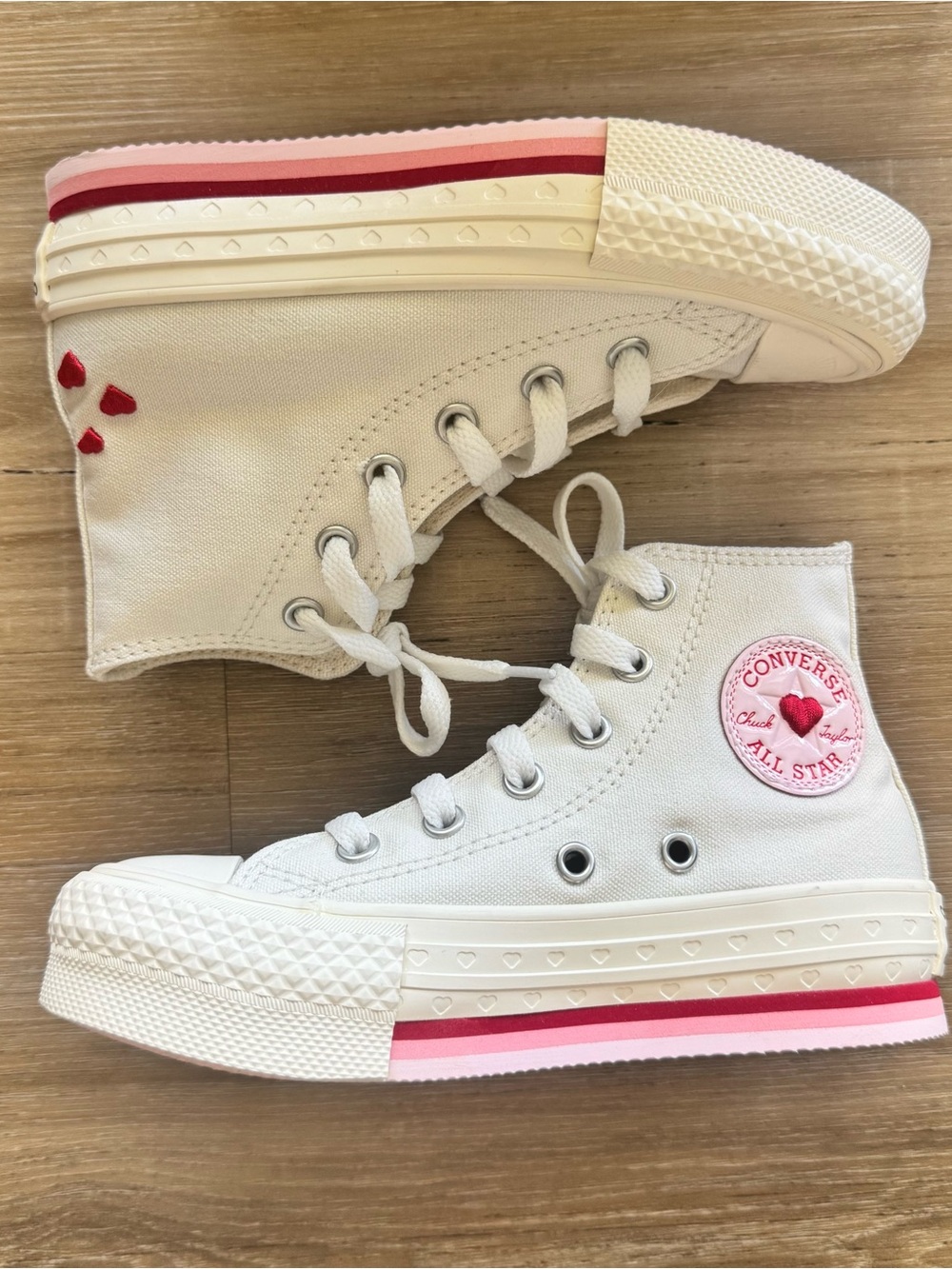 Converse Kids' Chuck Taylor All Star Lift Valentine's Day Platform Girl Sneakers